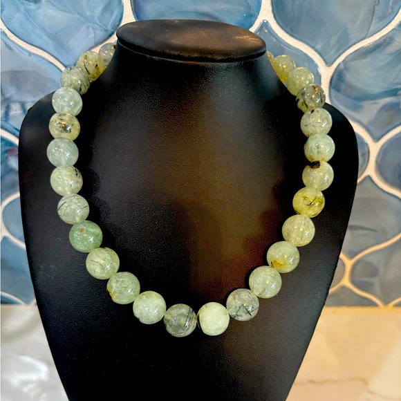 Prehnite Necklace-14MM RD-SS - Picture 1 of 7